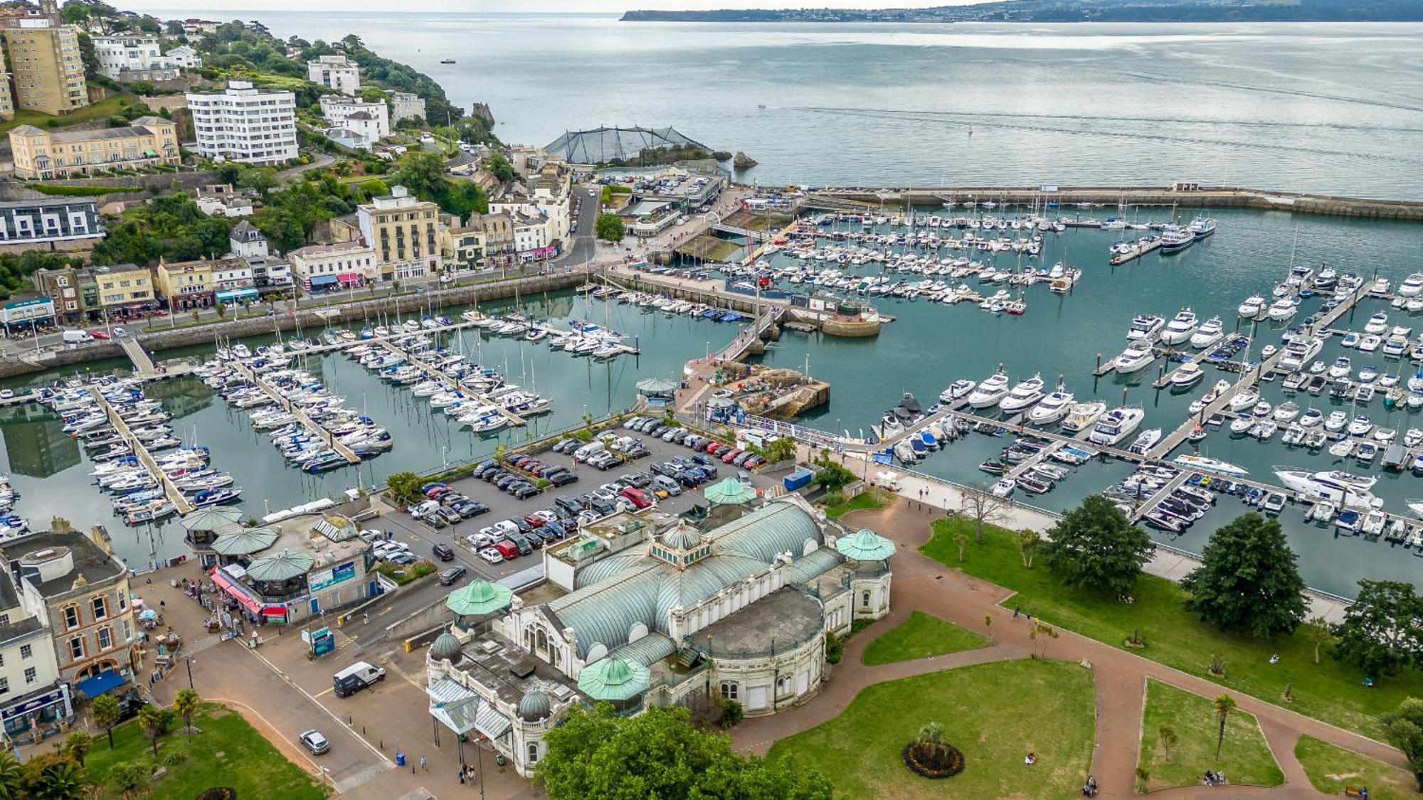 Sovereign House - Close To Harbour With Parking Torquay Exteriör bild